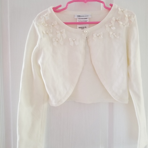 Bobbi Jean Other - Girls  Bobbi Jean Ivory shrug length cardigan